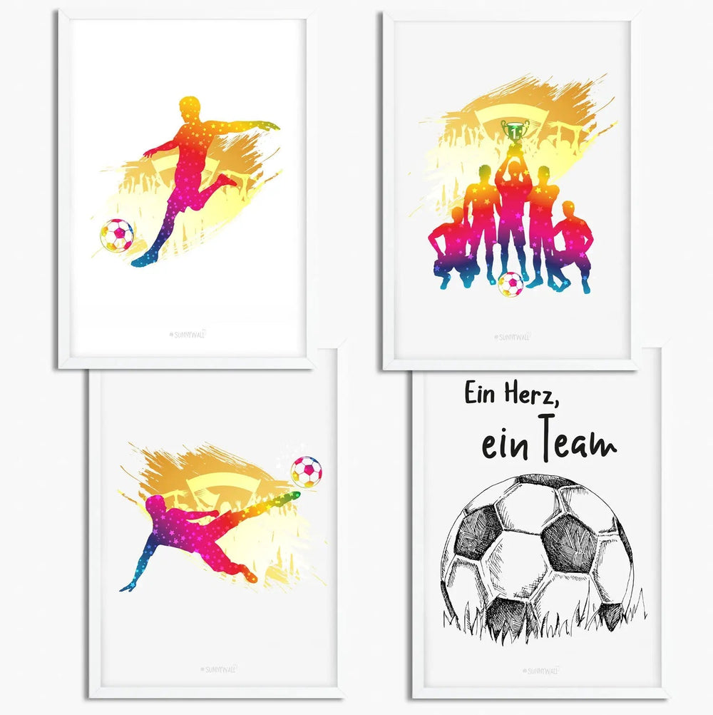 Poster Fussball Set 4-teilig Ein Herz ein Team Spieler Kinderzimmer Deko - Sunnywall - Individualität trifft Design