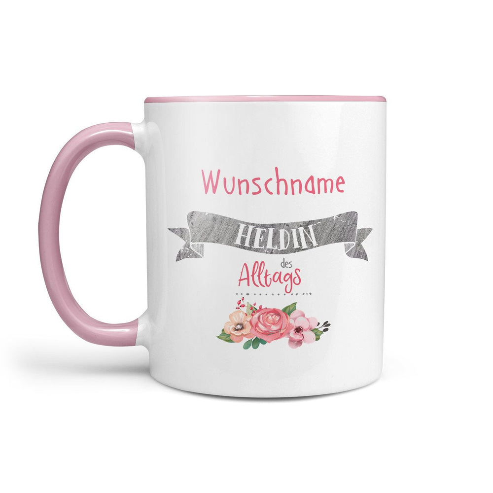Tasse Heldin des Alltags – personalisiert mit Name und rosa Henkel - Sunnywall - Individualität trifft Design