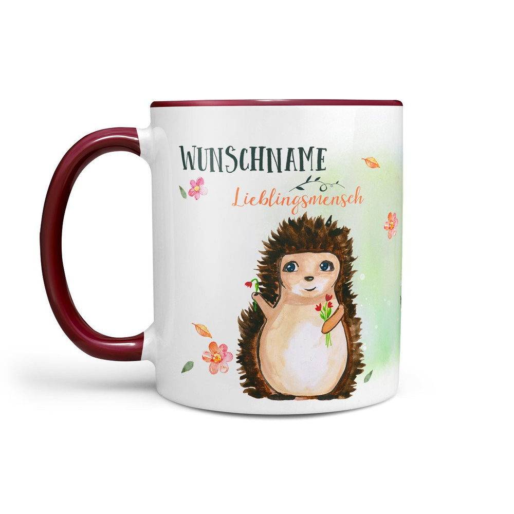 Tasse Lieblingsmensch – Igel mit Blumen und Wunschname in Rot - Sunnywall - Individualität trifft Design
