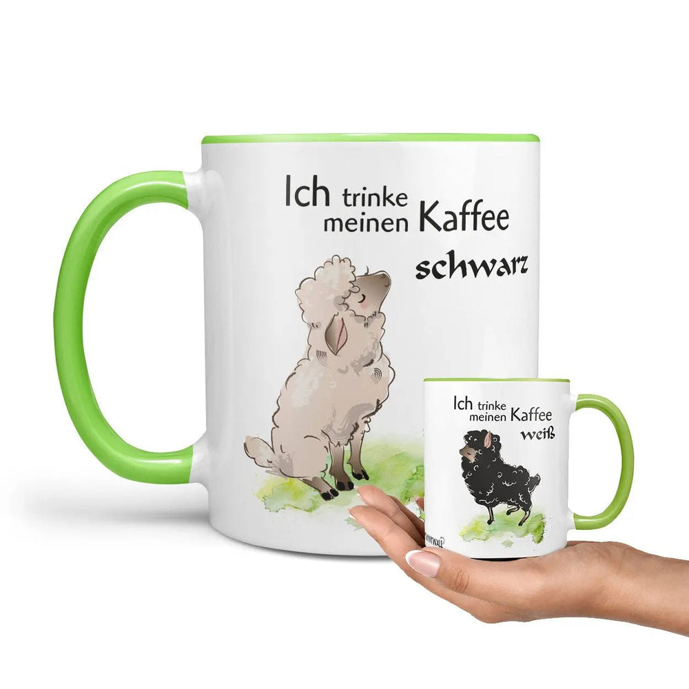 Tasse Schaf Kaffee weiß – Lustige Spruchtasse mit Schafmotiv in Grün - Sunnywall - Individualität trifft Design
