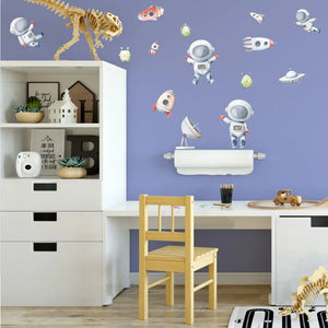 Wandtattoo Astronauten Kinderzimmer – Weltraumabenteuer für kleine Entdecker - Sunnywall - Individualität trifft Design
