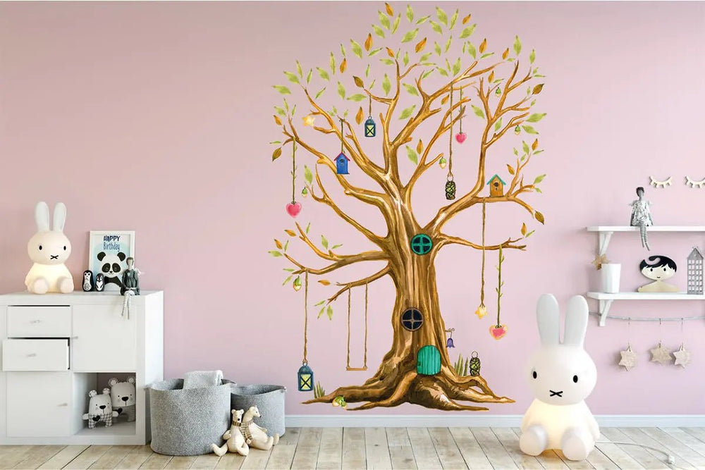 Wandtattoo Baum Kinderzimmer – Baumhaus Aufkleber mit Türen und Herzchen - Sunnywall - Individualität trifft Design