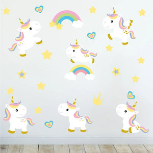 Wandtattoo Einhorn Kinderzimmer – süßes Regenbogen-Einhorn mit Sternen - Sunnywall - Individualität trifft Design