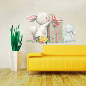 Wandtattoo Hasen Kinderzimmer – Niedliche Hasen mit Geschenk - Sunnywall - Individualität trifft Design