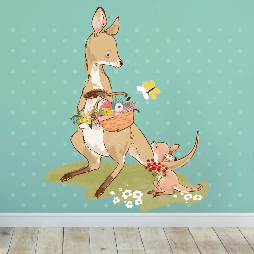 Wandtattoo - Känguru Mutter und Kind mit Blumenkorb - Aufkleber Wandsticker - Sunnywall - Individualität trifft Design