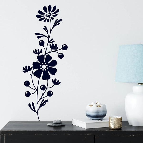 Wandtattoo Kornblume – Stilisiertes Blumenmotiv mit natürlicher Leichtigkeit - Sunnywall - Individualität trifft Design