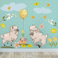 Wandtattoo Schaf Kinderzimmer – Verspieltes Lamm auf bunter Blumenwiese - Sunnywall - Individualität trifft Design