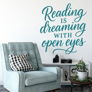 Wandtattoo Spruch Bücher Englisch – „Reading is dreaming with open eyes“ - Sunnywall - Individualität trifft Design