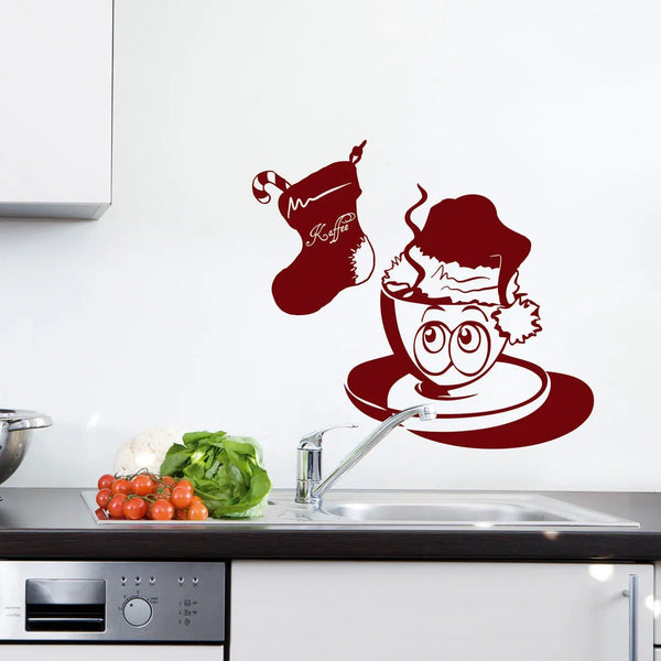 Wandtattoo Weihnachten Tasse – Süßes Wintermotiv mit Weihnachtsmütze - Sunnywall - Individualität trifft Design
