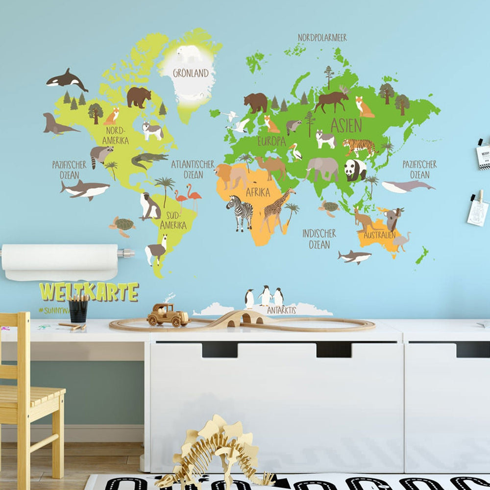 Wandtattoo Weltkarte Kinderzimmer – bunte Tierwelt zum Entdecken & Lernen - Sunnywall - Individualität trifft Design
